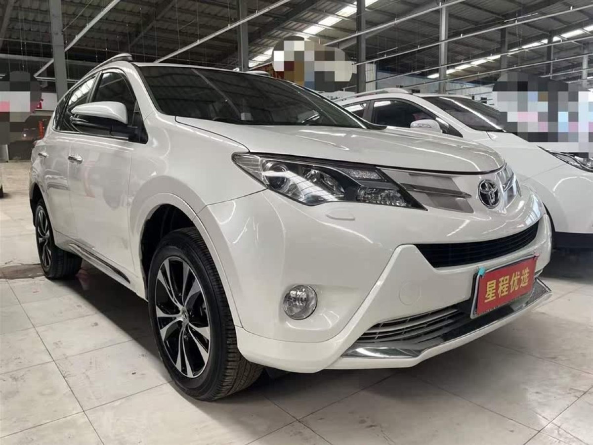 豐田 RAV4榮放  2015款 2.5L 自動(dòng)四驅(qū)精英版圖片