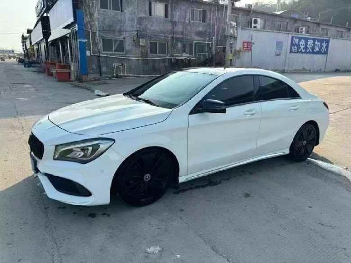 奔馳 奔馳CLA級  2018款 CLA 220 4MATIC圖片
