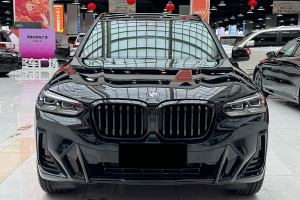 寶馬X3 寶馬 xDrive30i 領(lǐng)先型 M曜夜套裝