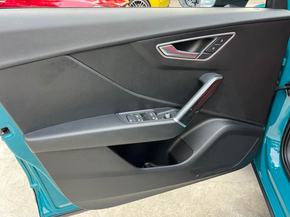 奧迪 奧迪Q2L  2018款  35TFSI 上市專享版 國(guó)VI圖片