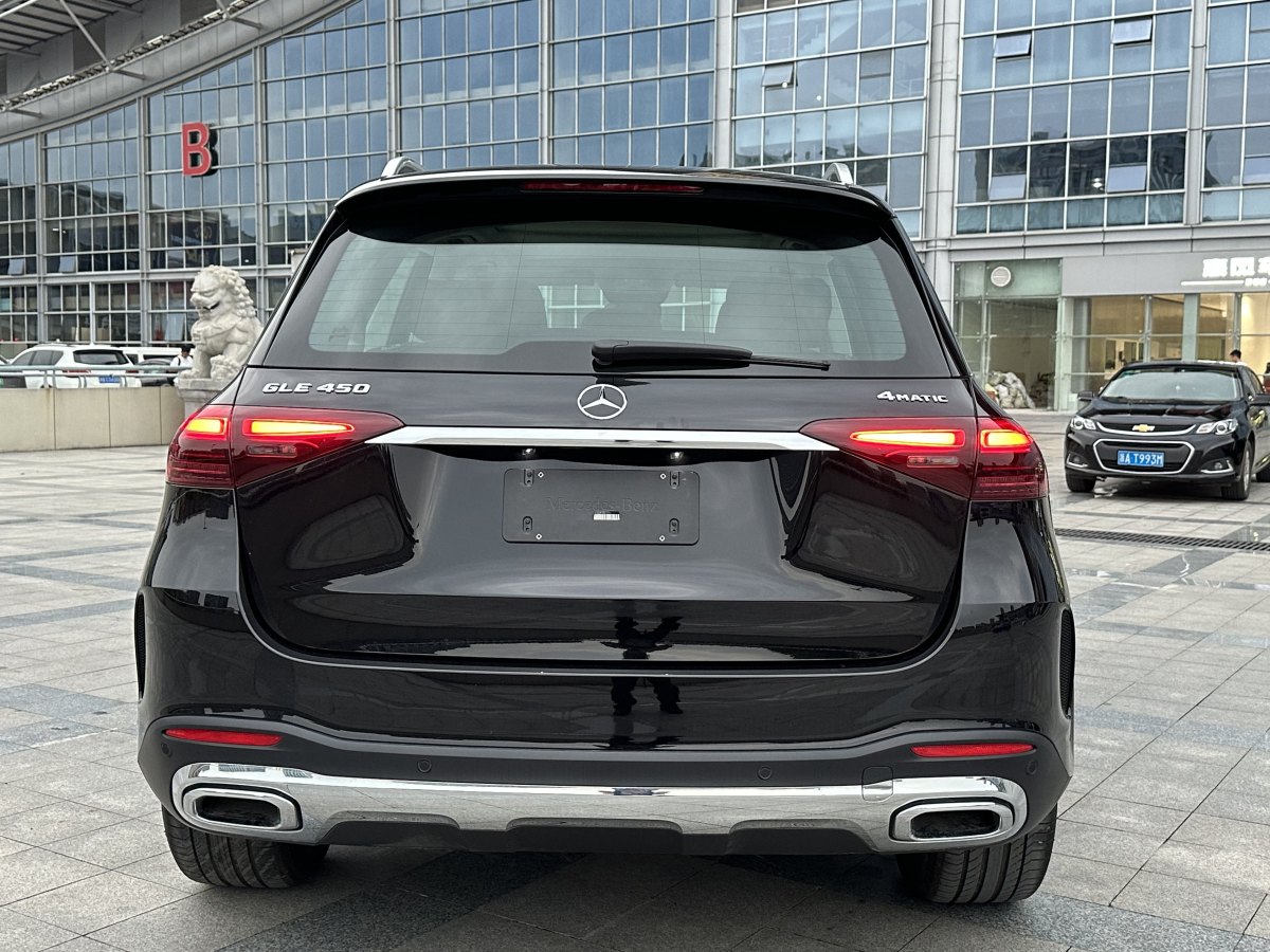 2024年10月奔馳 奔馳GLE  2023款 GLE 450 4MATIC 時(shí)尚型