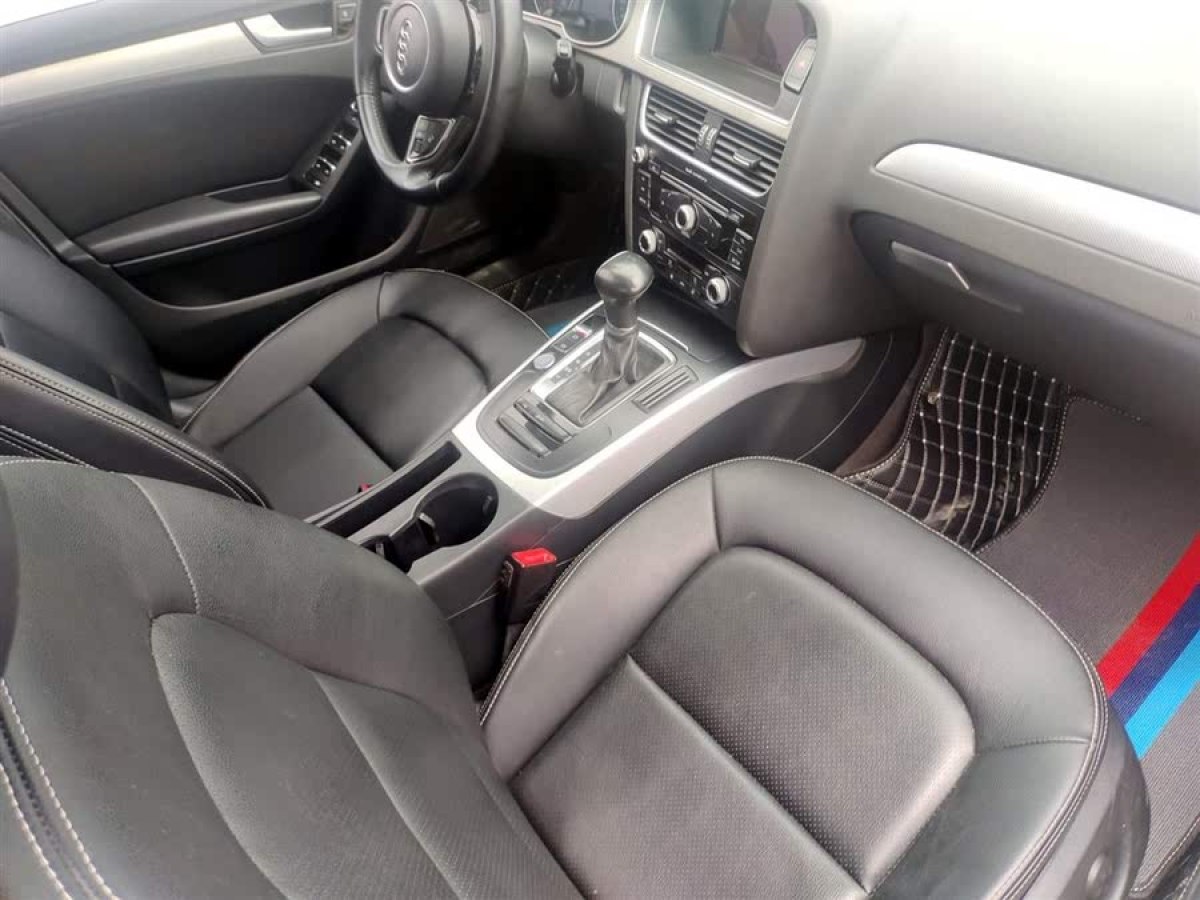奧迪 奧迪A4L  2016款 35 TFSI 典藏版 自動標準型圖片