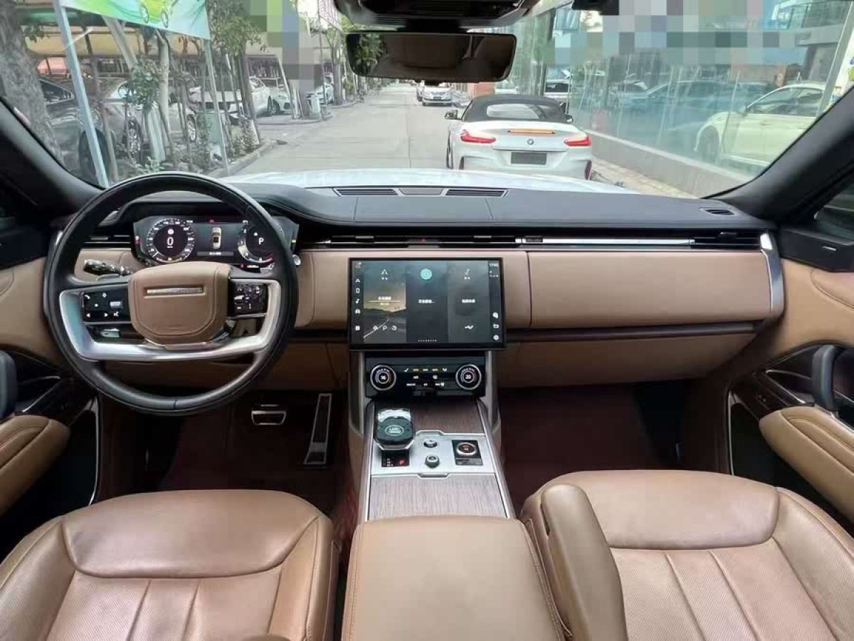 路虎 攬勝  2023款 3.0 L6 360PS 盛世版圖片