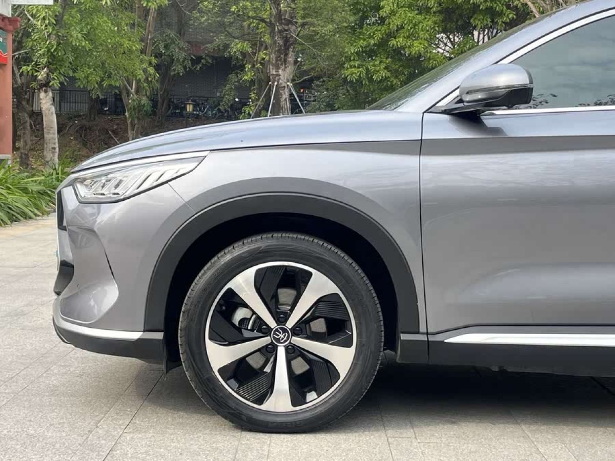 比亞迪 宋PLUS新能源  2021款 DM-i 110KM 旗艦型圖片