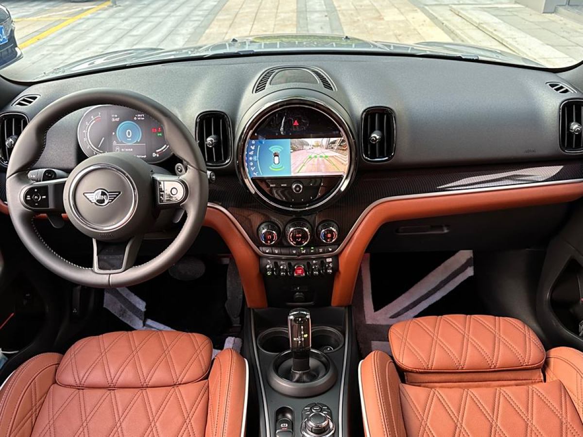 MINI COUNTRYMAN  2023款 改款 2.0T COOPER S ALL4 鑒賞家圖片