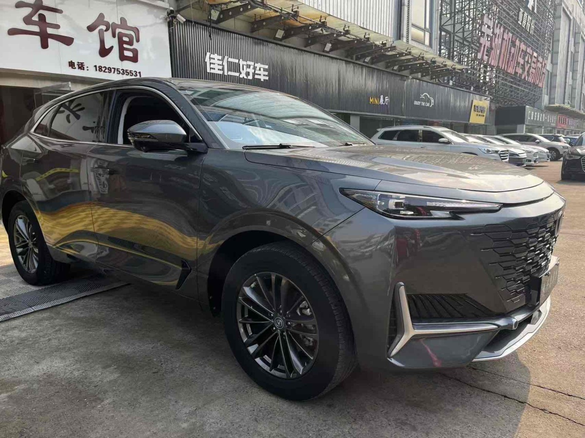 長(zhǎng)安 長(zhǎng)安UNI-K  2021款 2.0T 豪華型圖片