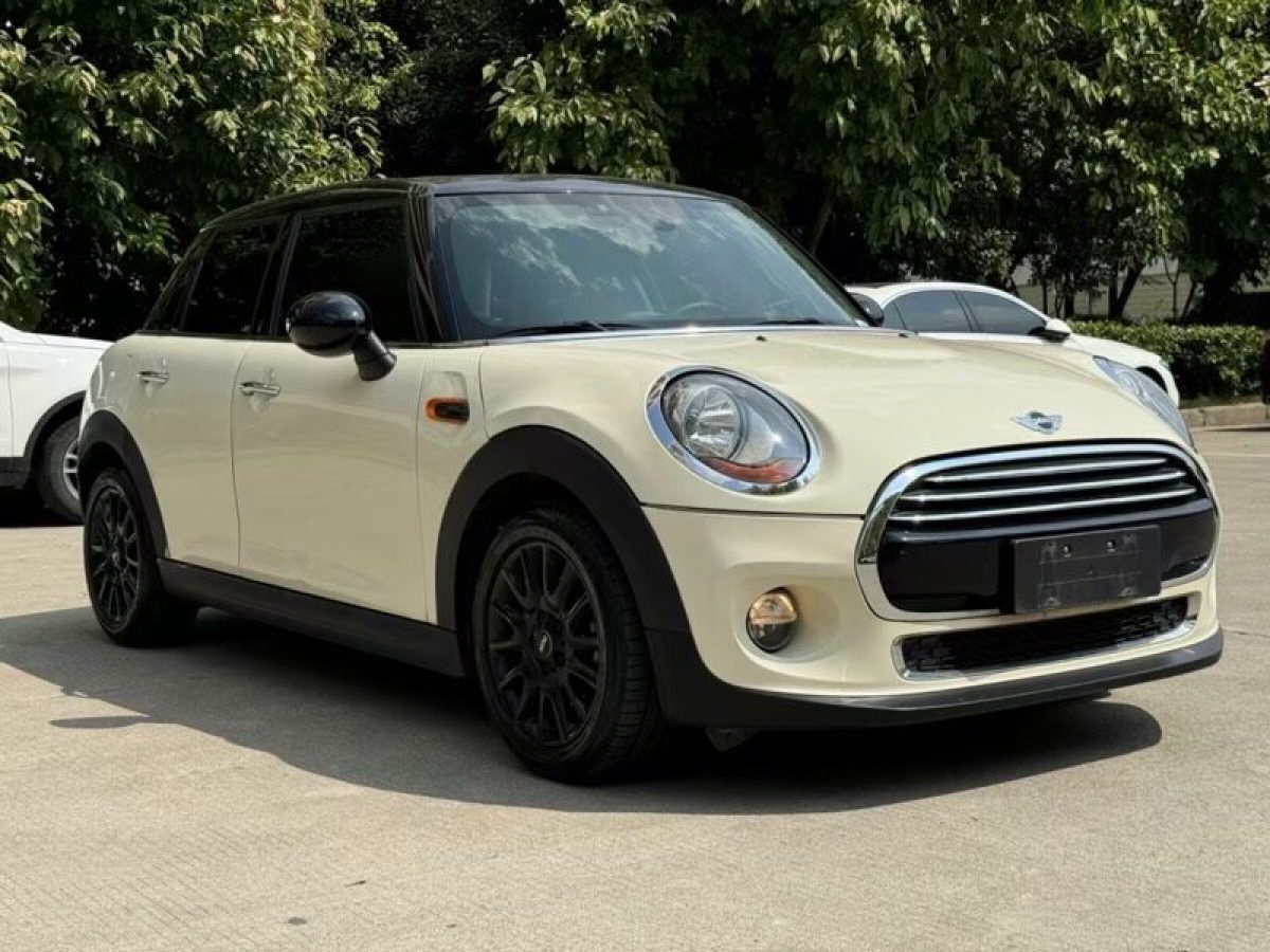 MINI MINI  2015款 1.5T COOPER Fun 五門版圖片