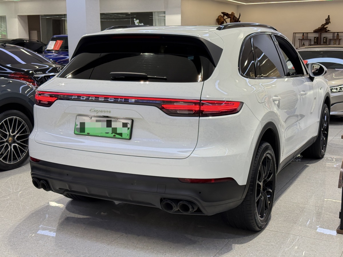 保時捷 Cayenne新能源  2022款 Cayenne E-Hybrid 2.0T 鉑金版圖片