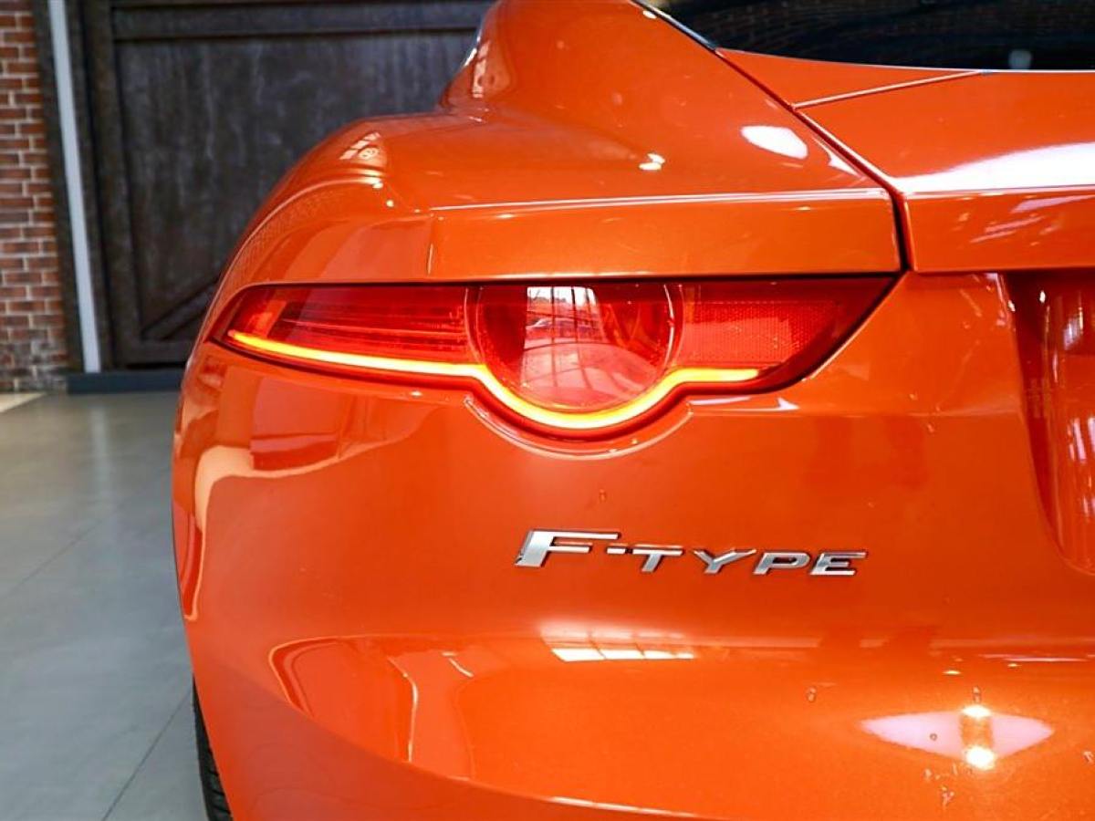 捷豹 F-TYPE  2015款 3.0T 硬頂版圖片