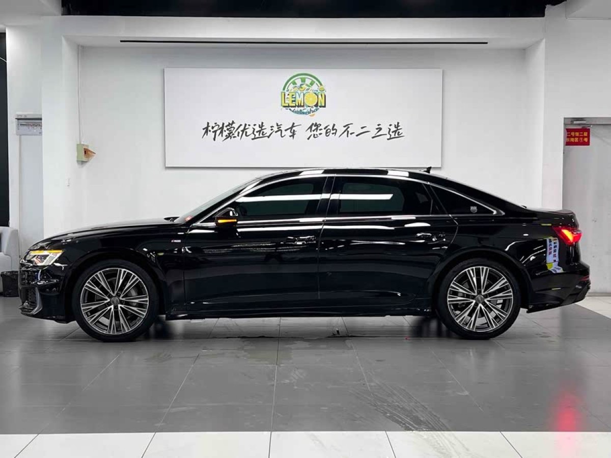 奧迪 奧迪A6L  2021款 45 TFSI 臻選動(dòng)感型圖片