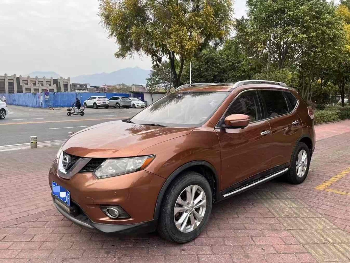 日產(chǎn) 奇駿  2014款 2.5L CVT豪華版 4WD圖片