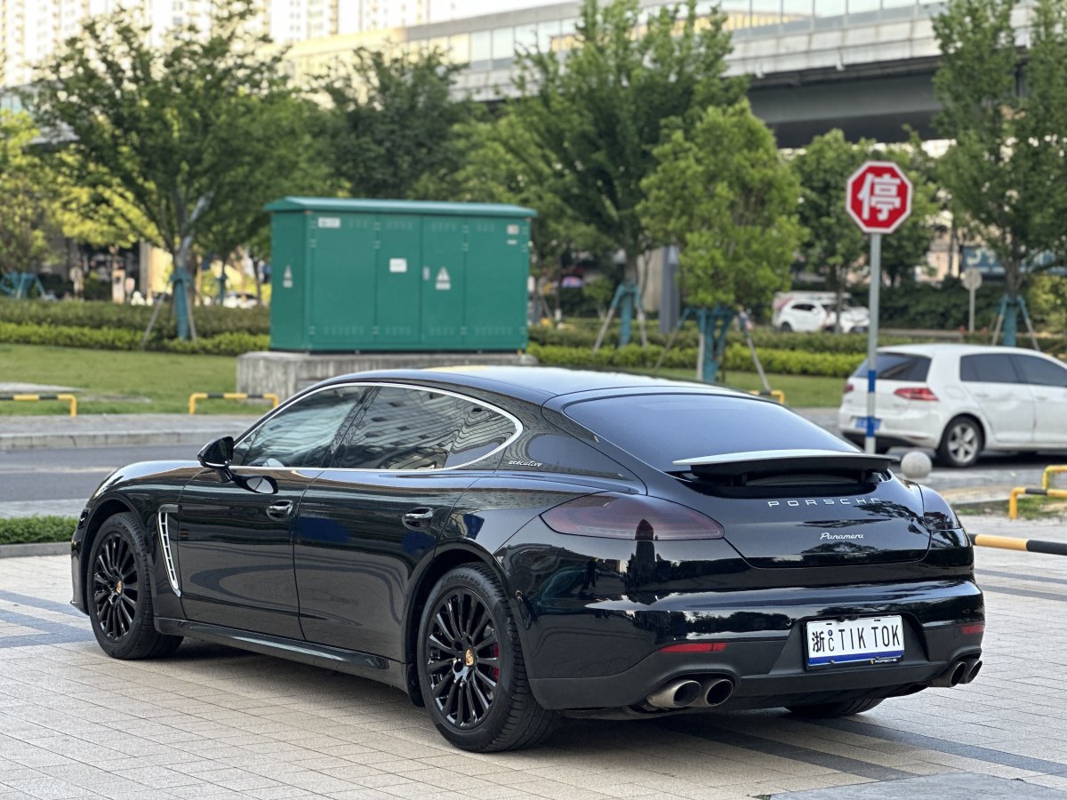 保時(shí)捷 Panamera  2016款 Panamera Executive Edition 3.0T圖片