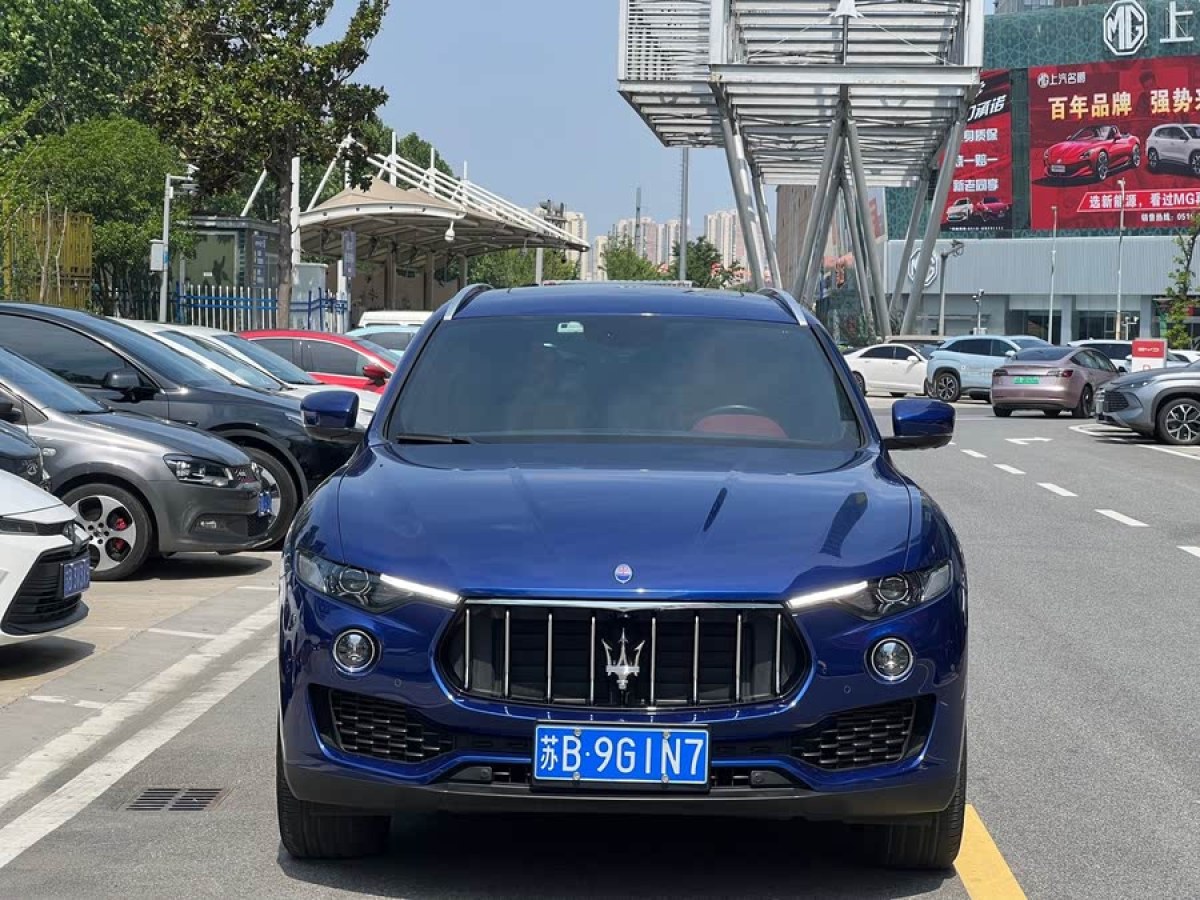 瑪莎拉蒂 Levante  2020款 3.0T 標(biāo)準(zhǔn)版圖片