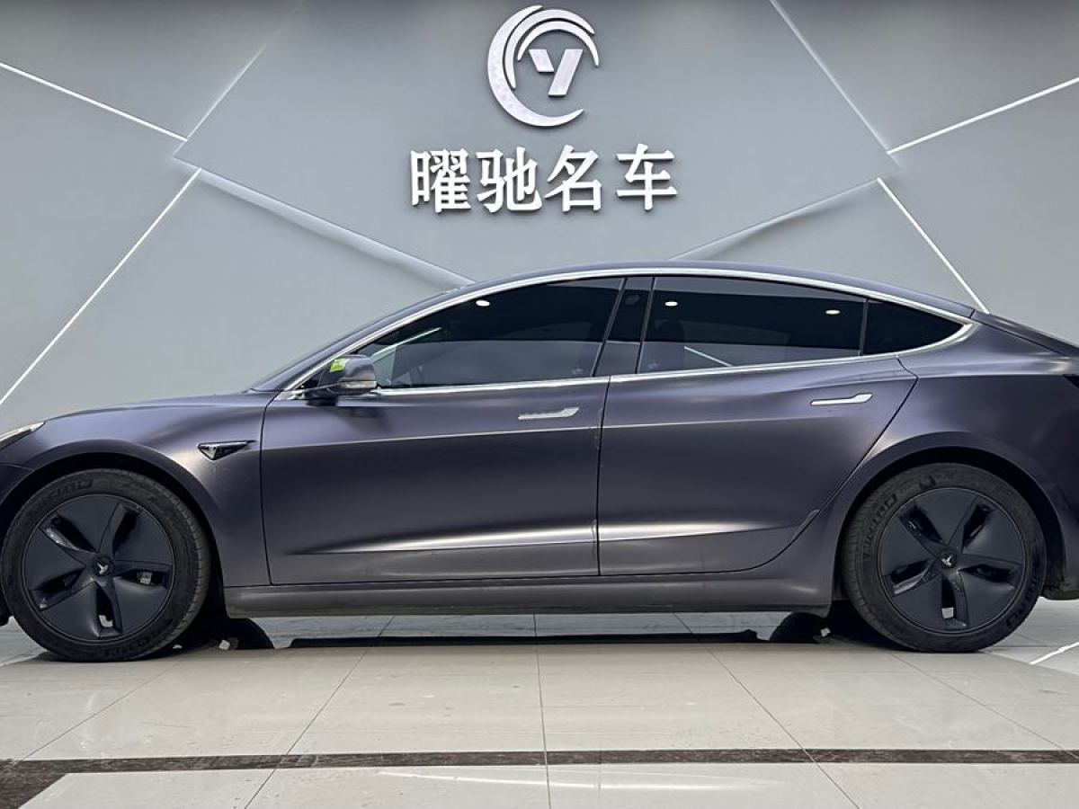 特斯拉 Model 3  2020款 改款 標準續(xù)航后驅升級版圖片