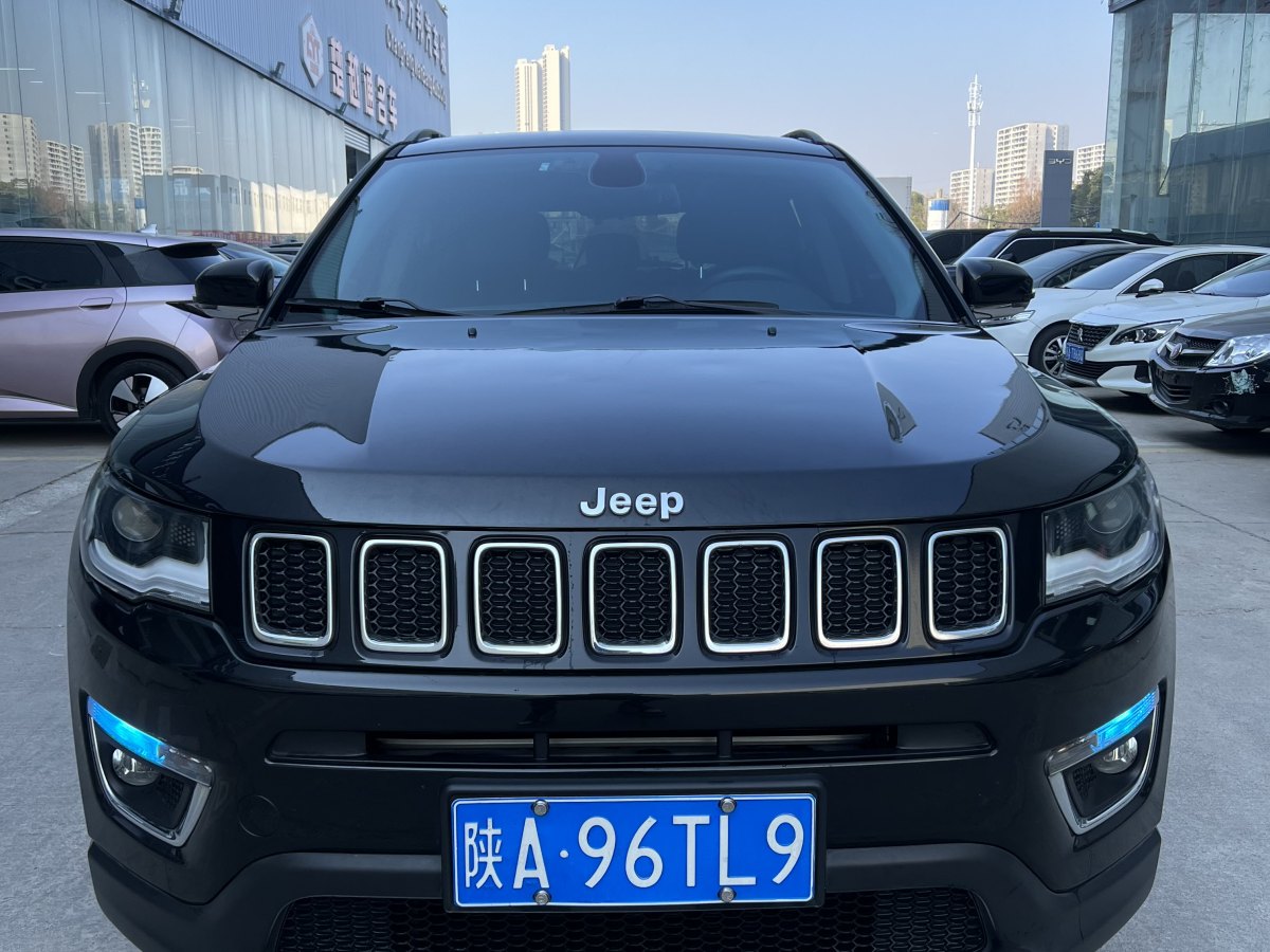 Jeep 指南者  2017款 200T 自動(dòng)臻享版圖片