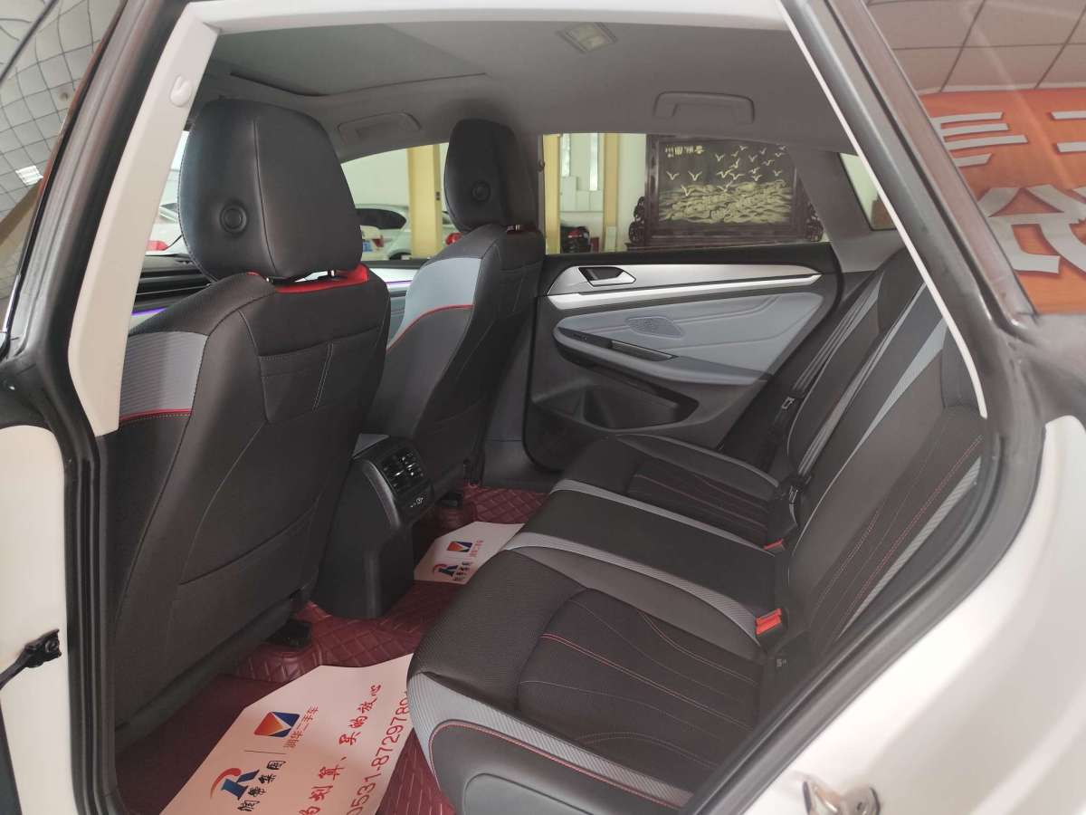 大眾 凌渡  2024款 凌渡L 280TSI DSG潮辣版圖片