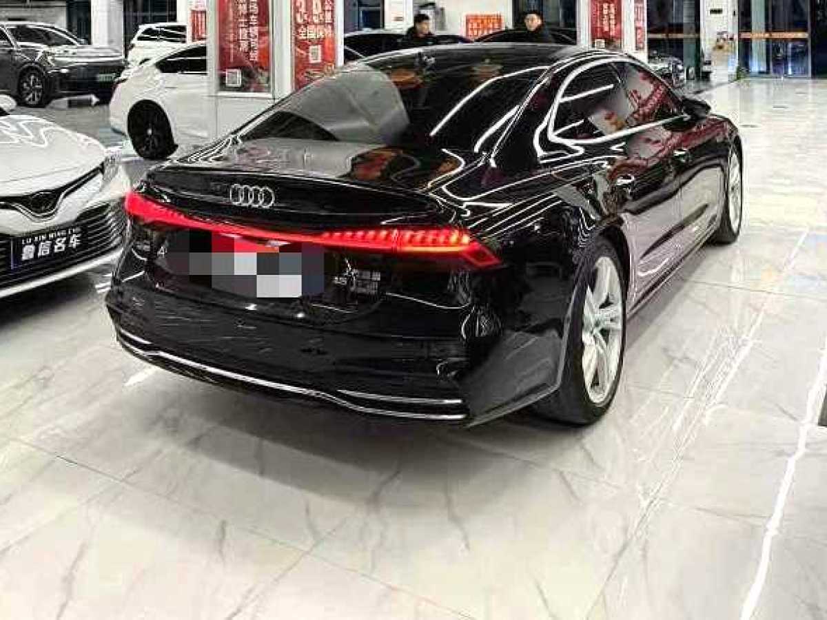 2023年11月奧迪 奧迪A7L  2024款 45TFSI S-line 筑夢型 流晶套裝