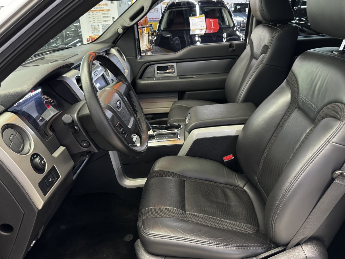 福特 F-150  2011款 6.2L SVT Raptor SuperCrew圖片