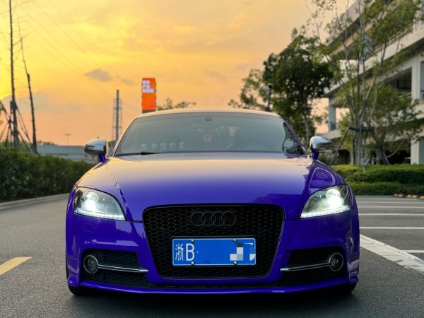 奥迪 奥迪TTS  2011款 TTS Coupe 2.0TFSI quattro