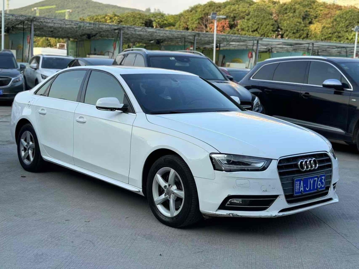 奥迪 奥迪A4L  2013款 35 TFSI 自动标准型图片