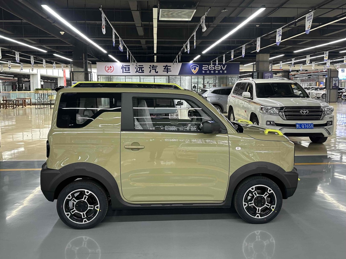 吉利 熊貓mini  2024款 200km 熊貓騎士圖片