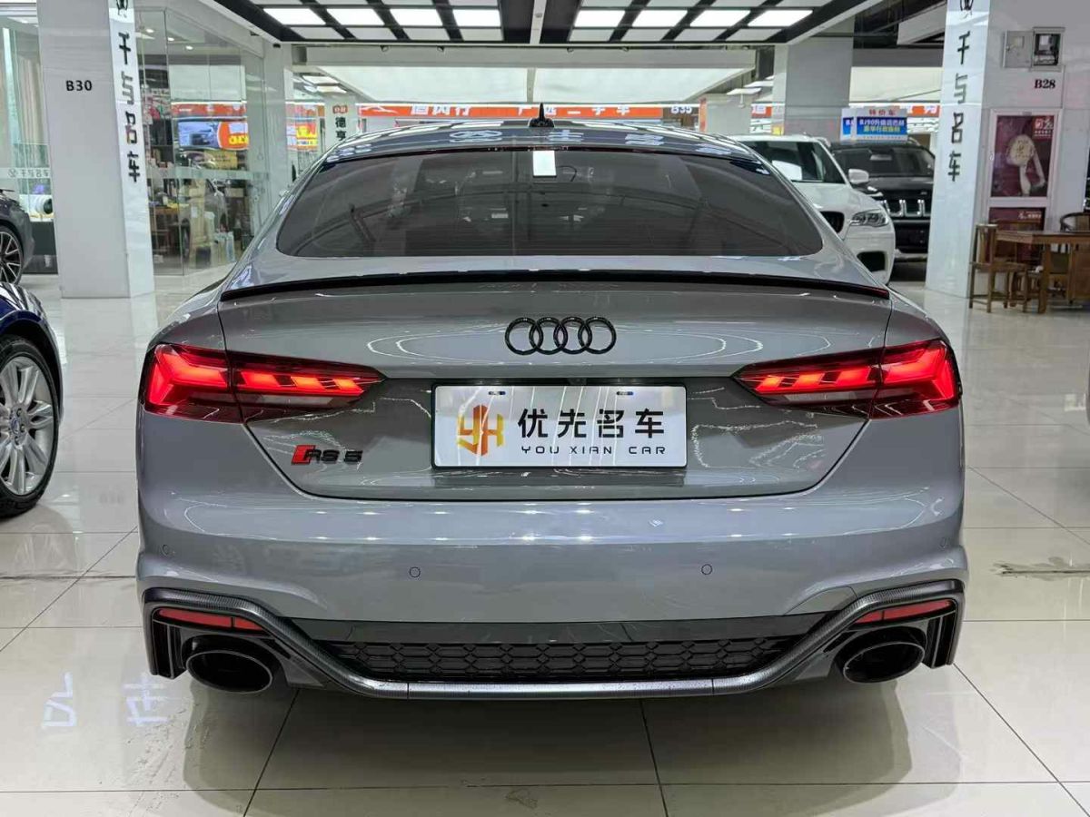 奧迪 奧迪RS 5  2021款 RS5 Coupe 暗金版圖片