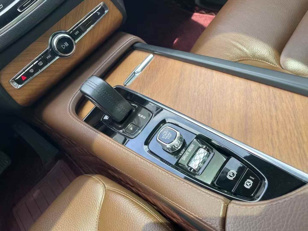 沃爾沃 XC90  2021款 B5 智行豪華版 5座圖片