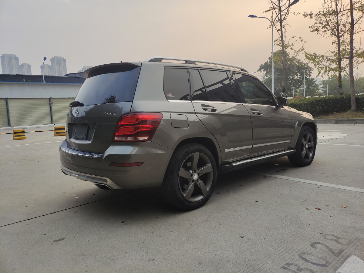 奔馳 奔馳GLK級  2013款 GLK 300 4MATIC 豪華型圖片