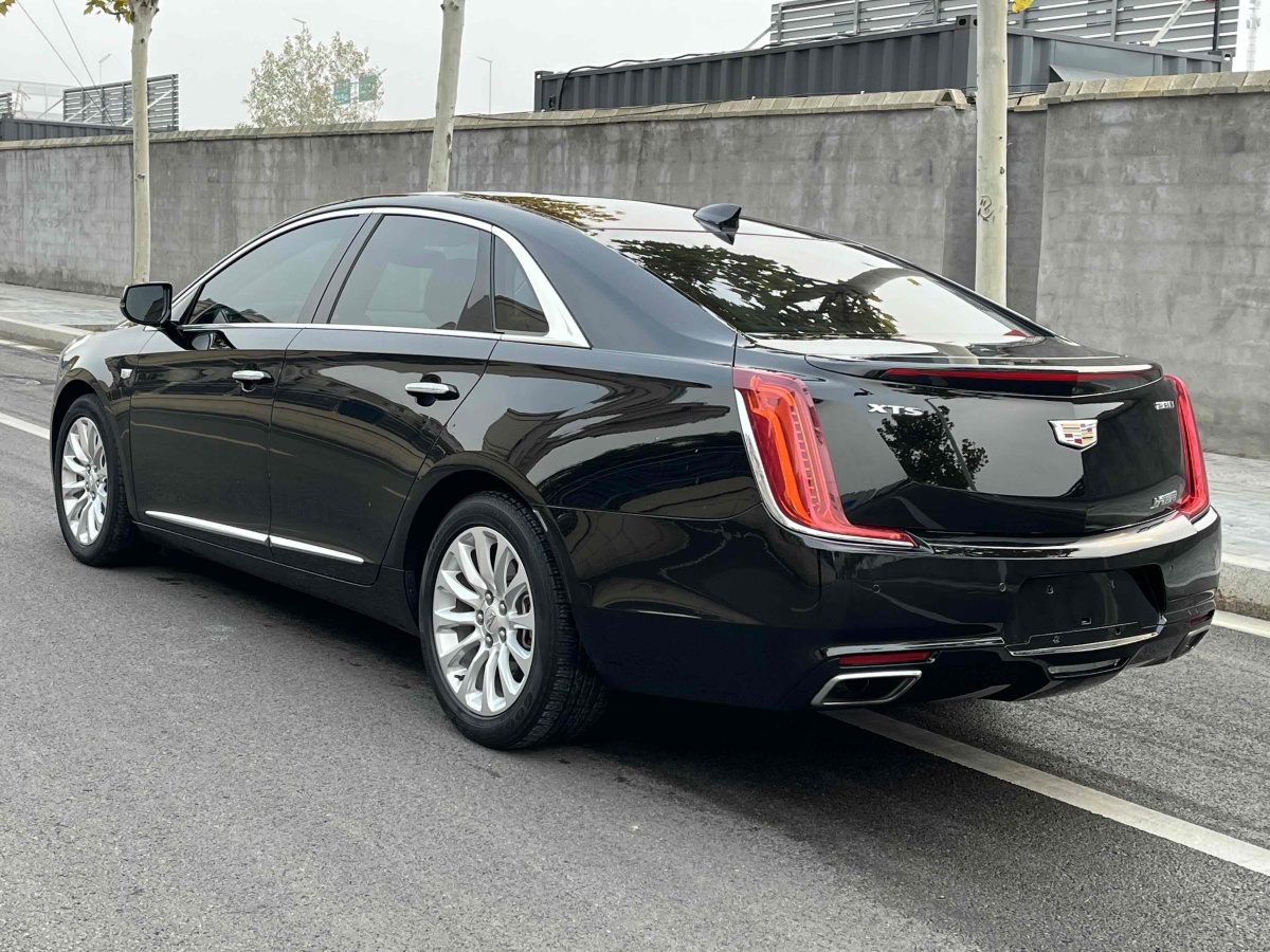 凱迪拉克 XTS  2018款 28T 精英型圖片