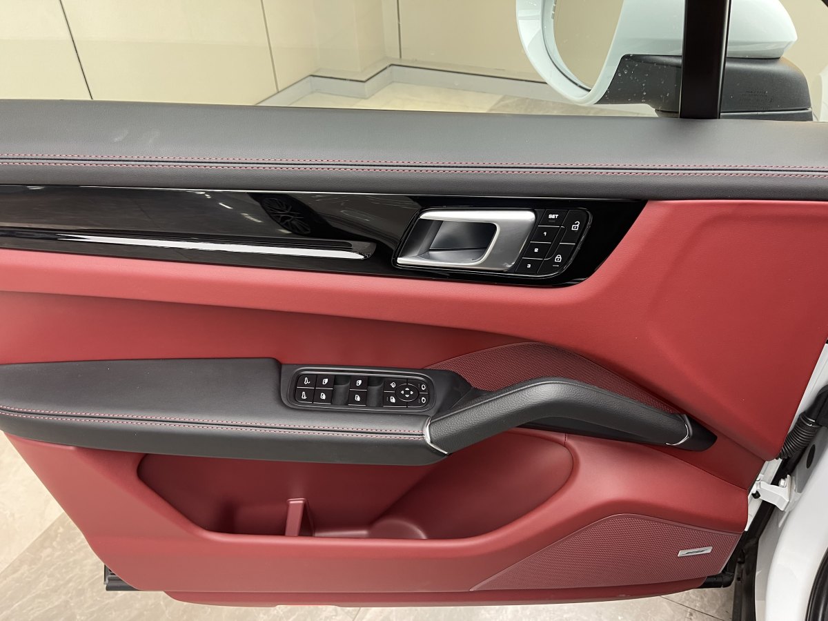 保時捷 Cayenne  2022款 Cayenne 3.0T 鉑金版圖片