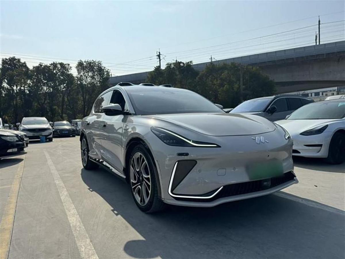 智己 智己LS7  2023款 100kWh Pro四驅(qū)版圖片