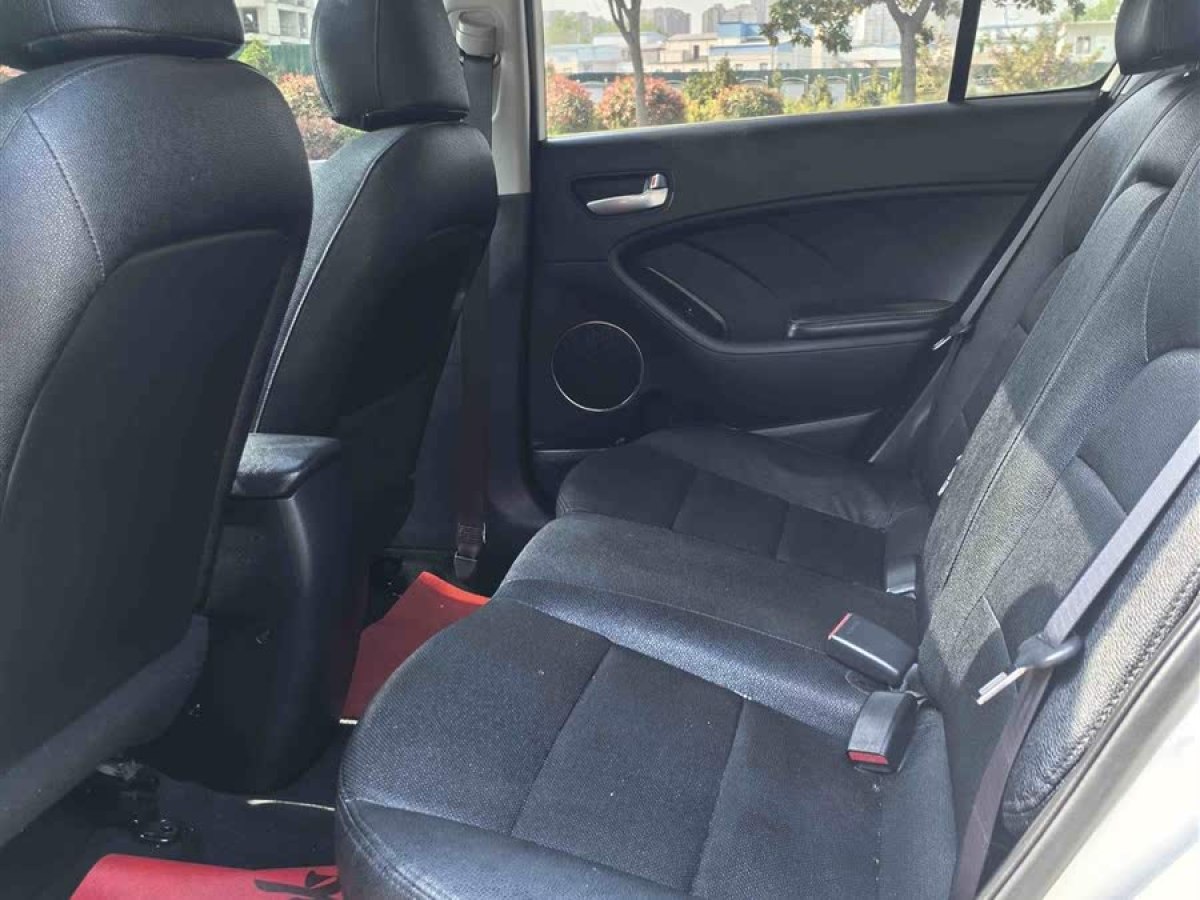 起亞 K3  2013款 1.6L 自動(dòng)GLS圖片