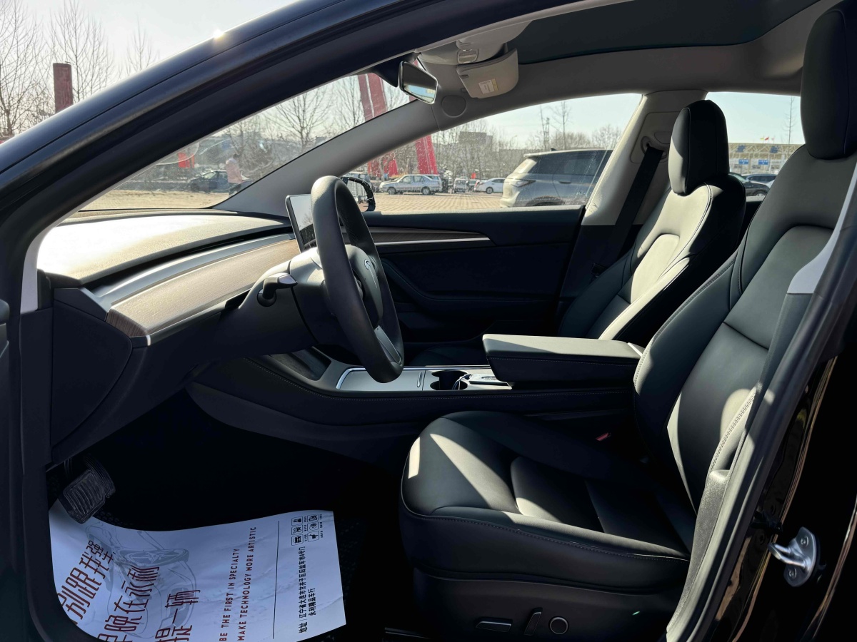 2021年3月特斯拉 Model 3  2019款 標(biāo)準(zhǔn)續(xù)航后驅(qū)升級(jí)版