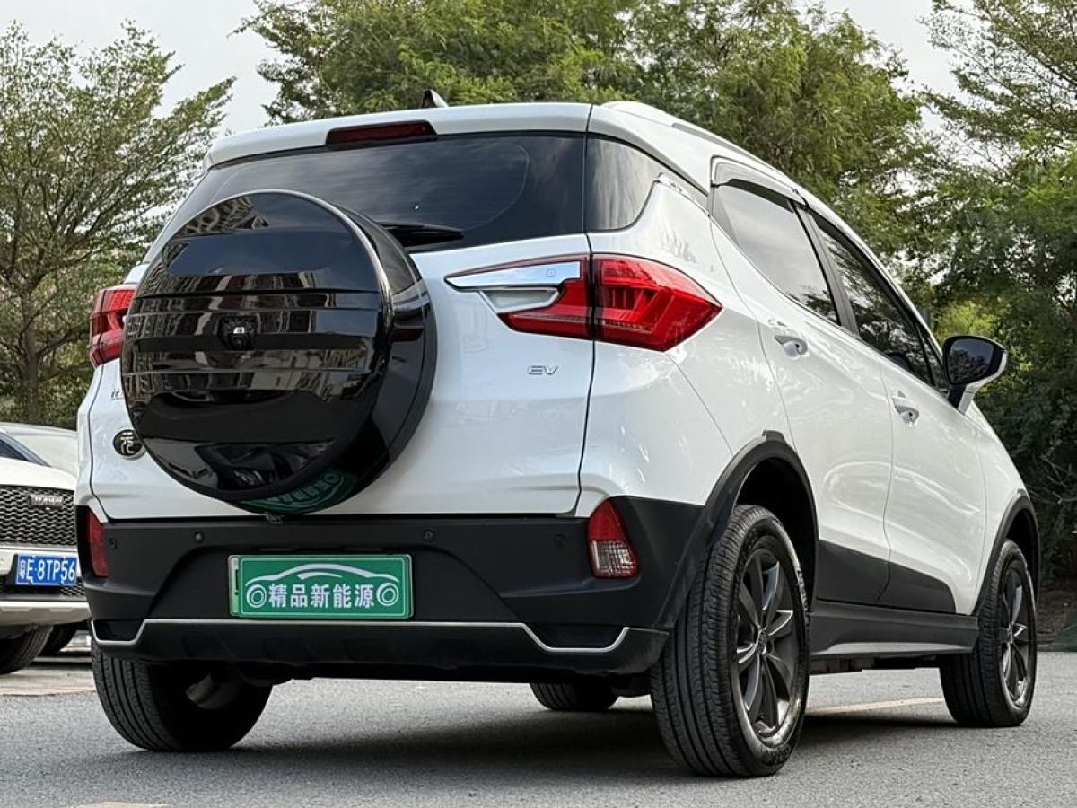 比亞迪 元新能源  2019款 EV360 智聯(lián)悅享型圖片