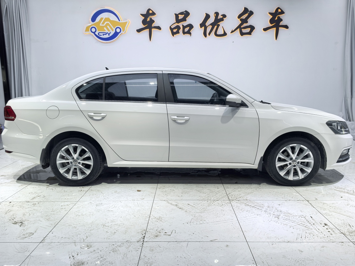 大眾 朗逸  2017款 1.6L 自動(dòng)舒適版圖片