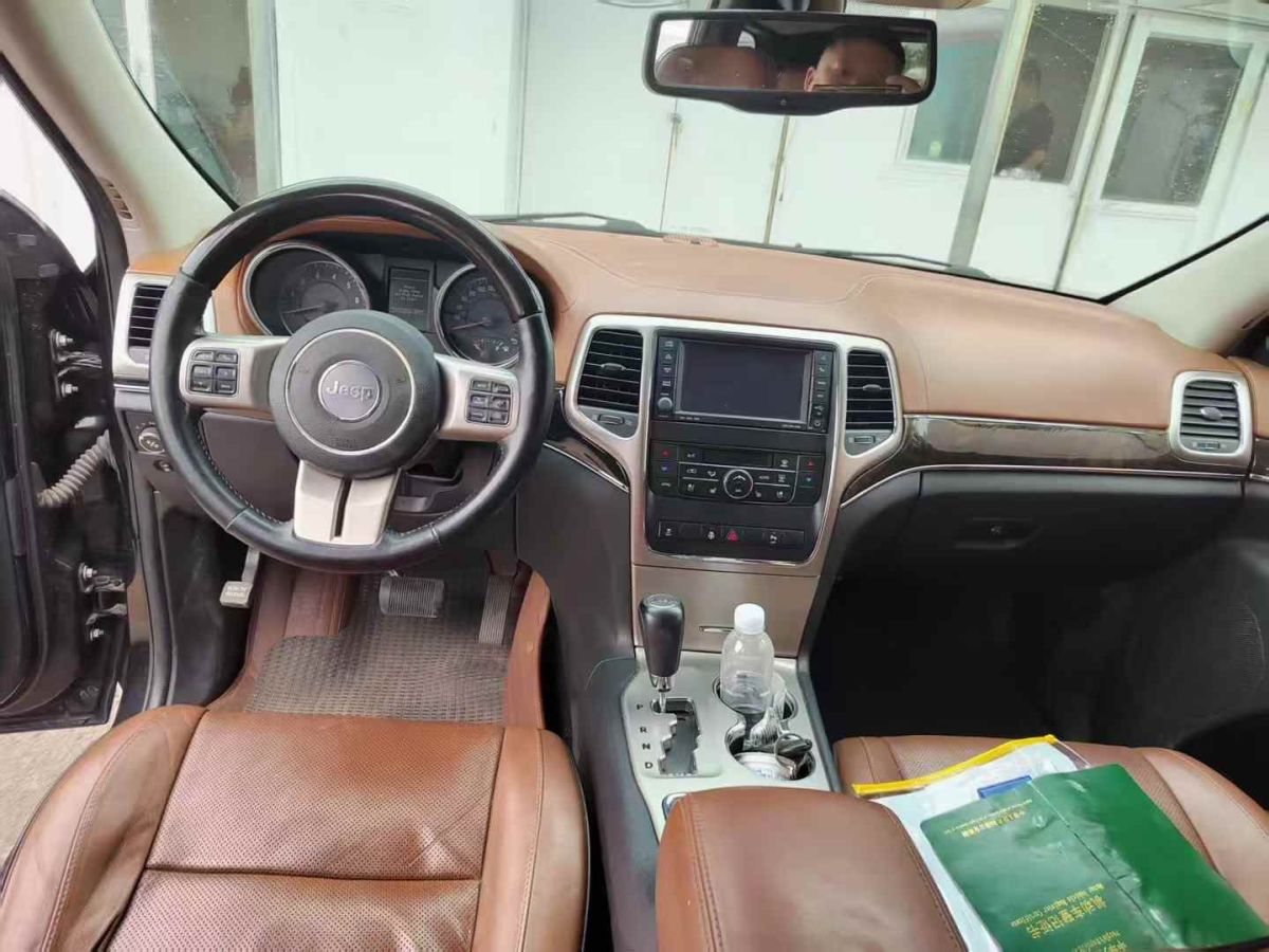 Jeep 大切諾基  2013款 3.6L 旗艦尊崇版圖片
