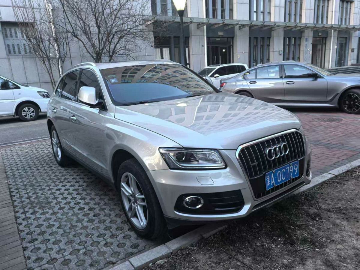 奧迪 奧迪Q5  2017款 Q5 2.0T FSI Premium Plus 美規(guī)版圖片