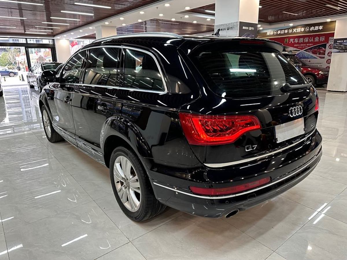 奧迪 奧迪Q7  2011款 3.0 TFSI 專享型(200kW)圖片