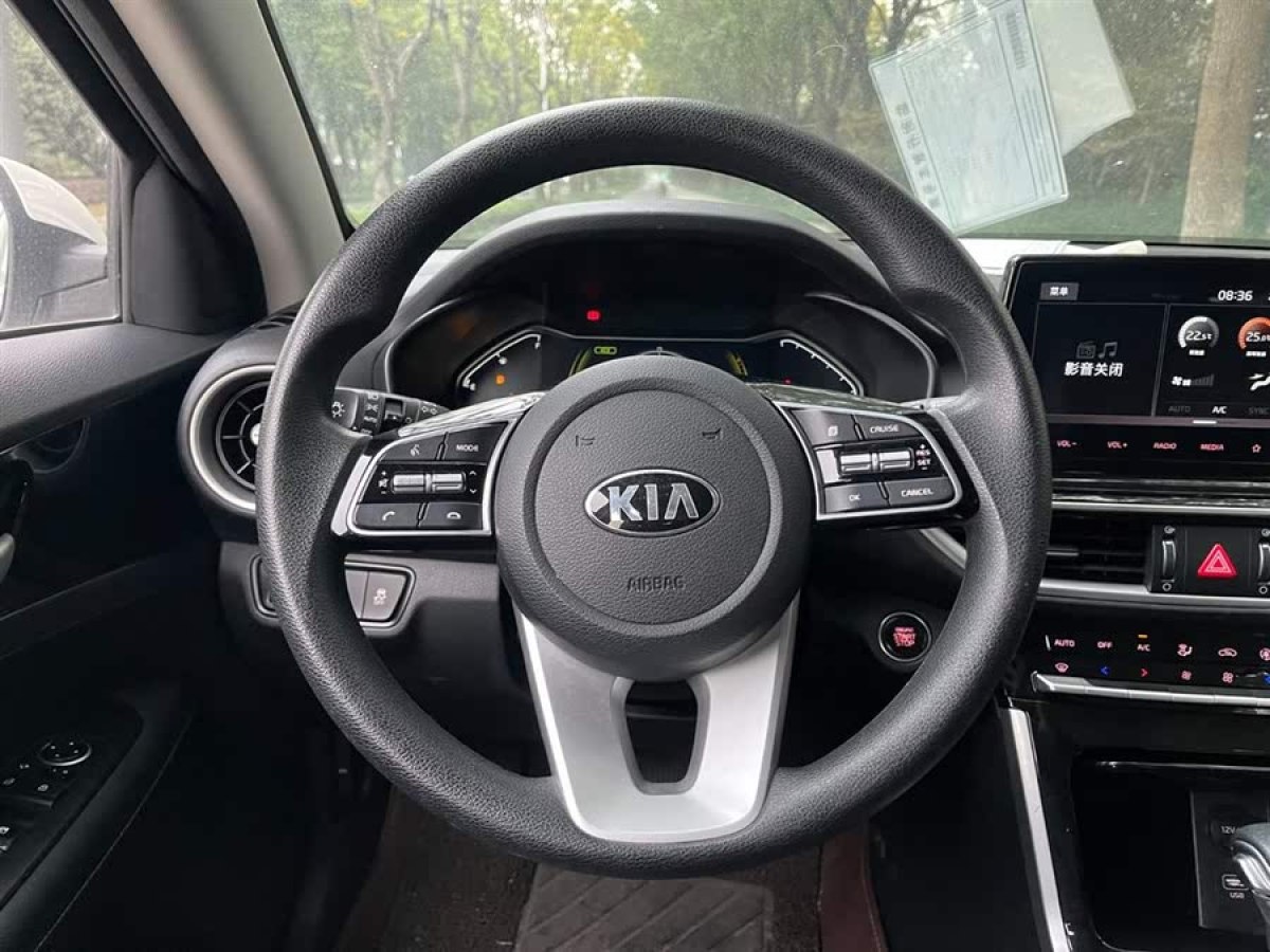 起亞 K3  2021款 改款 1.5L CVT青春版圖片