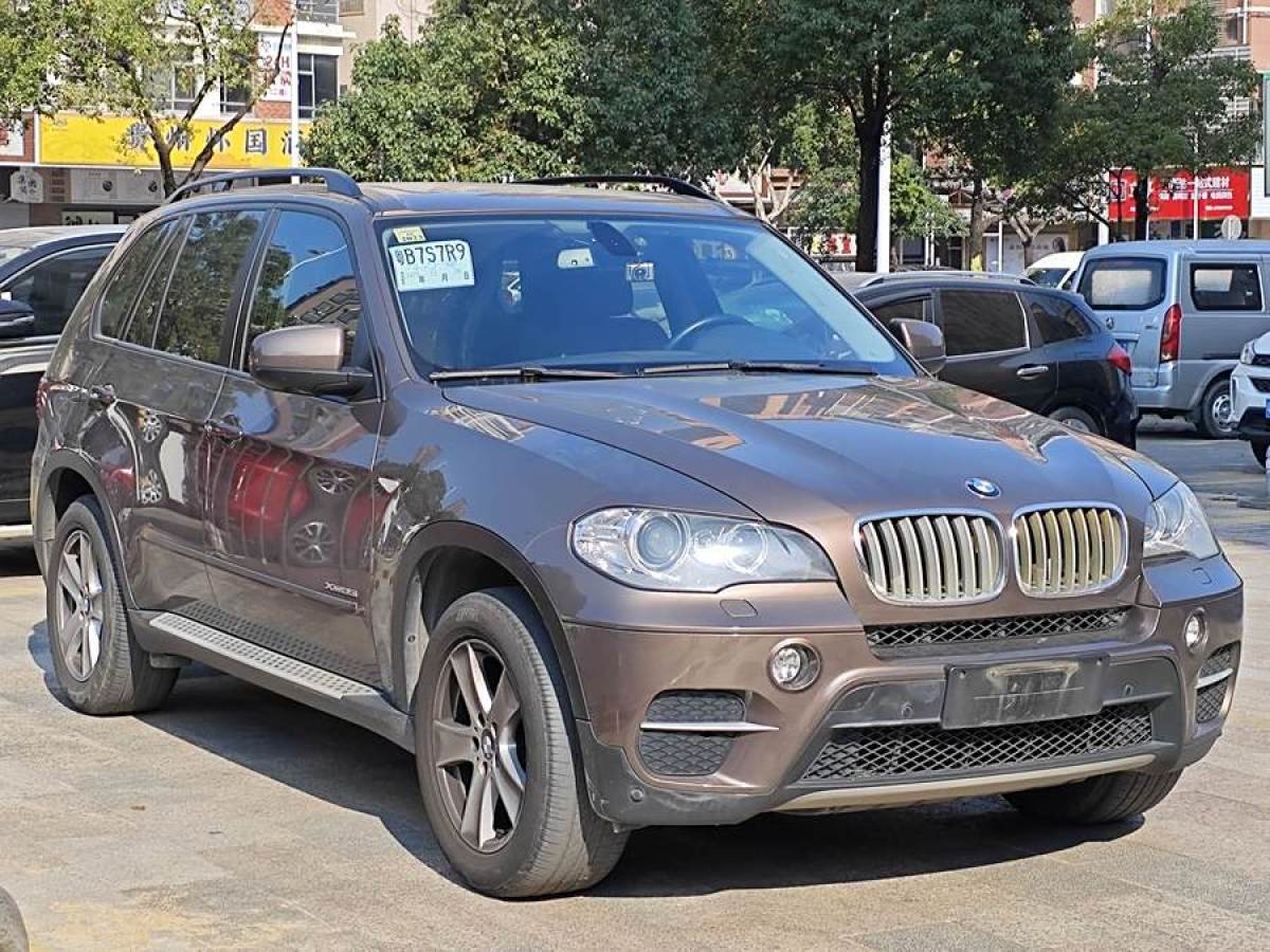 寶馬 寶馬X5  2011款 xDrive35i 領(lǐng)先型圖片