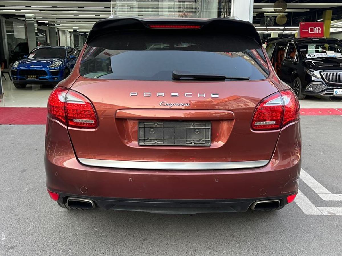 保時(shí)捷 Cayenne  2012款 Cayenne 3.0T 美規(guī)版圖片