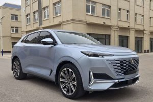 長安UNI-K 長安 2.0T 全輪驅(qū)動尊享型
