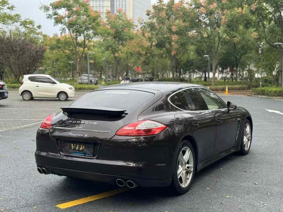 保時(shí)捷 Panamera  2011款 GTS 4.8圖片