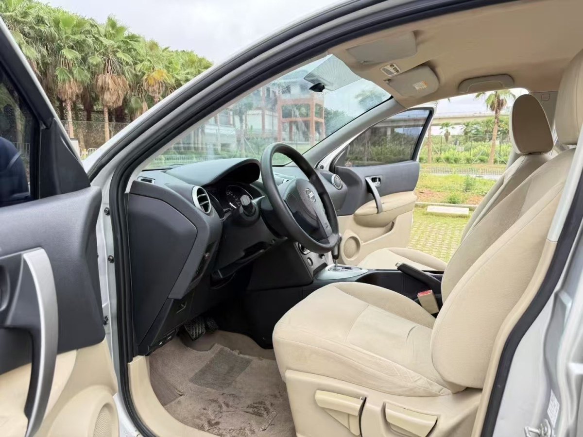 日產(chǎn) 逍客  2012款 2.0XL 火 CVT 2WD圖片