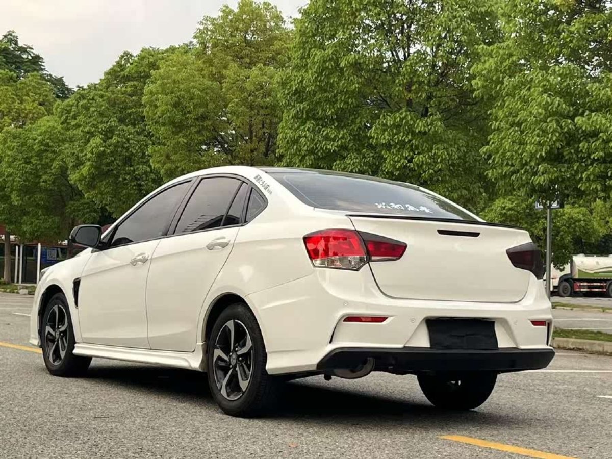 東南 V5菱致  2017款 1.5L 手動新貴型圖片