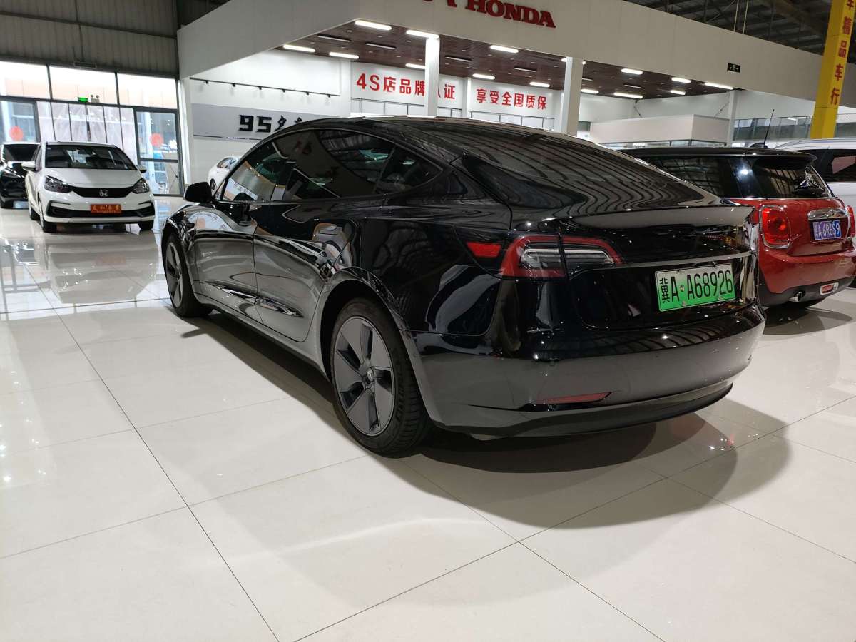 特斯拉 Model 3  2022款 后輪驅(qū)動版圖片