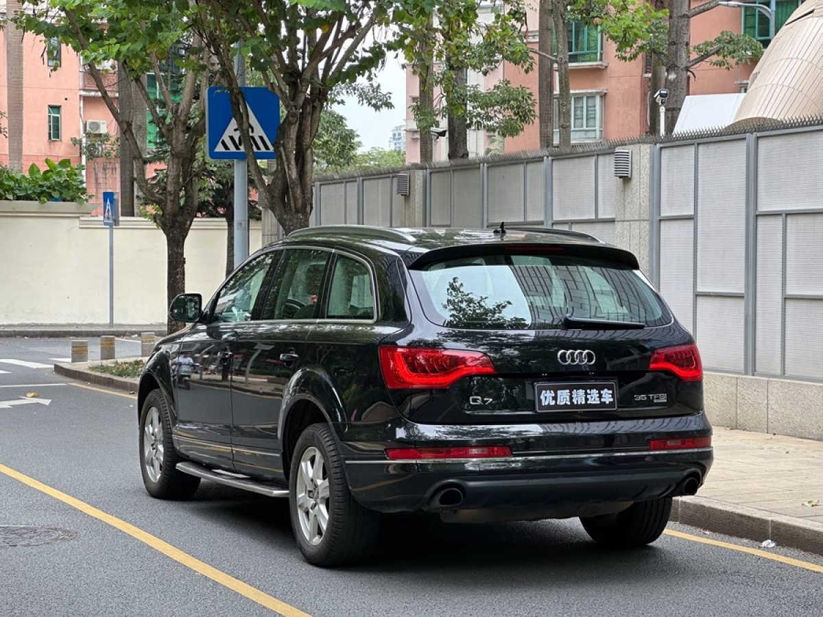 奧迪 奧迪Q7  2013款 35 TFSI 技術(shù)型圖片
