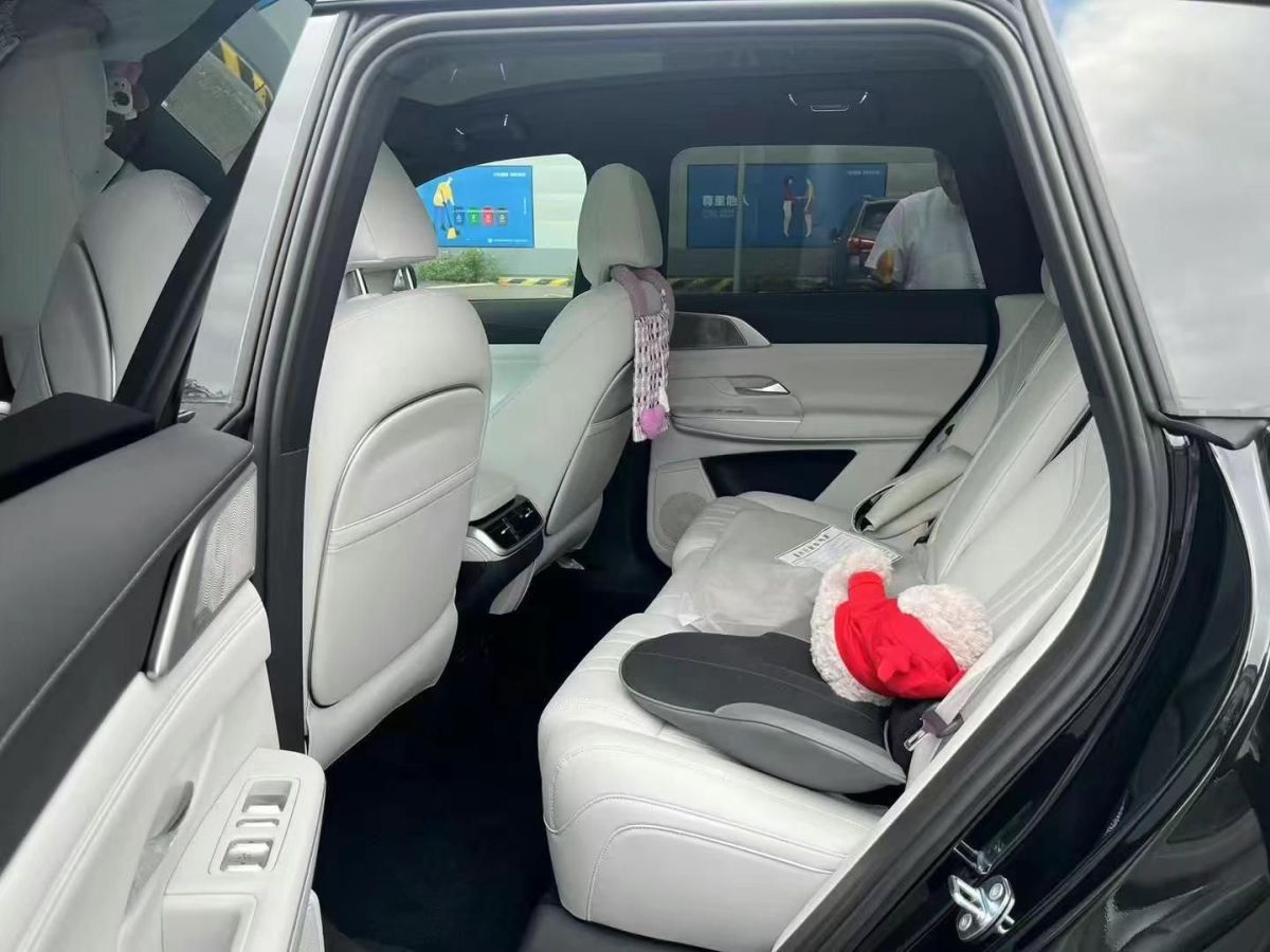 小鵬 小鵬G9  2025款 625 長(zhǎng)續(xù)航 Max圖片