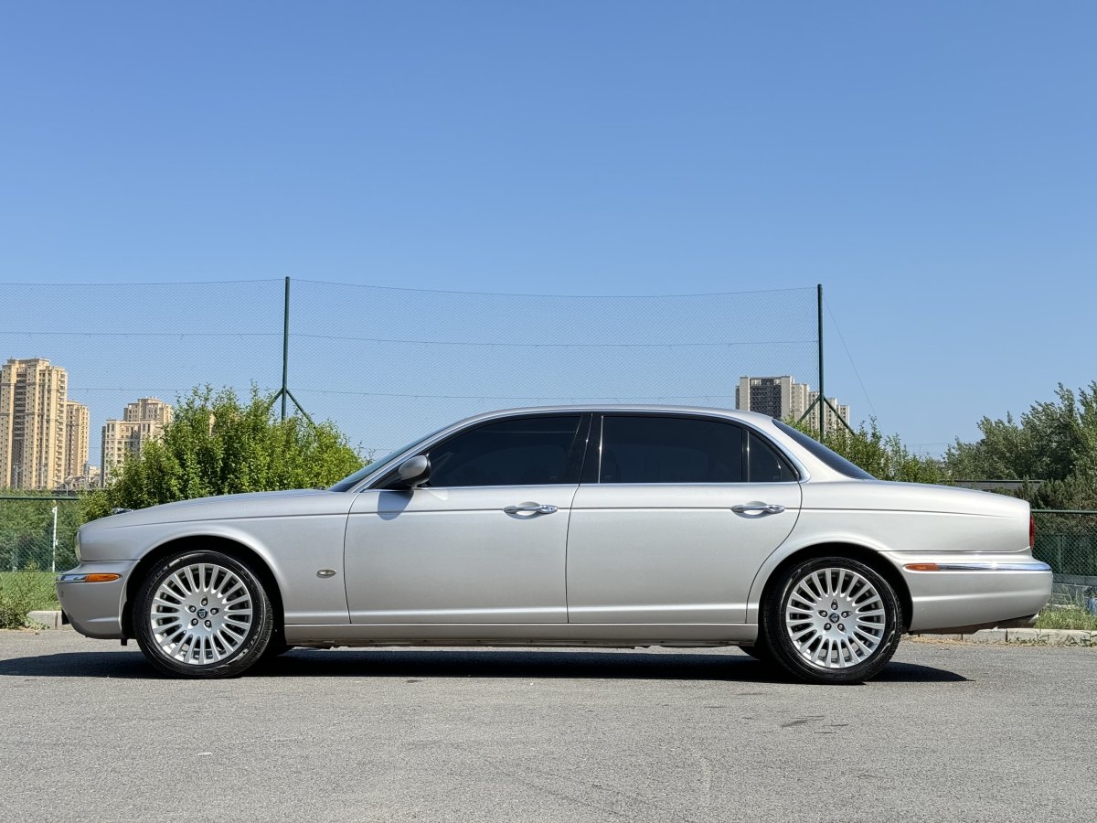 捷豹 XJ  2005款 XJ6L 3.0圖片