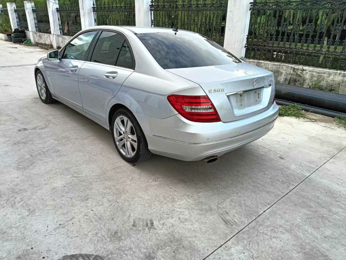 奔驰 奔驰C级AMG  2012款 AMG C 63 动感型图片